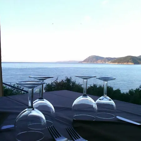 Grotte Del Paradiso 2* Portoferraio